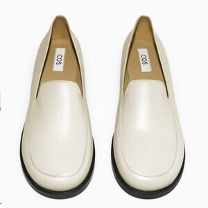 COS Minimal Leather Loafers Cream Size 8 EU 39
